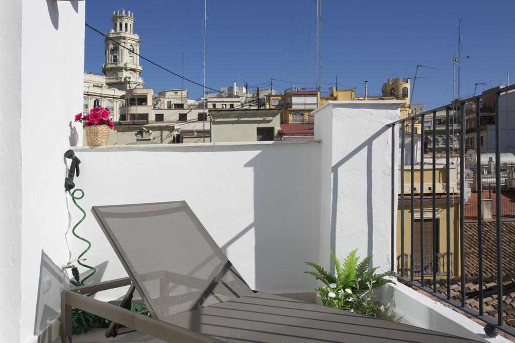 Singularstays Mercado Central Valencia Room photo