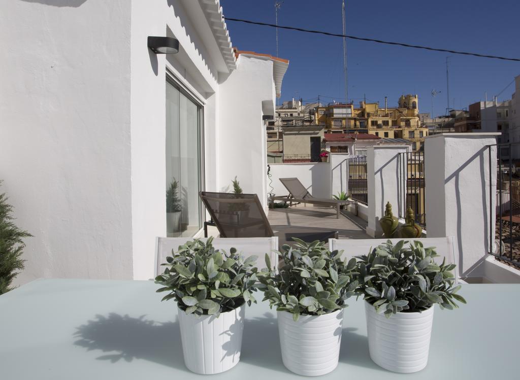 Singularstays Mercado Central Valencia Room photo