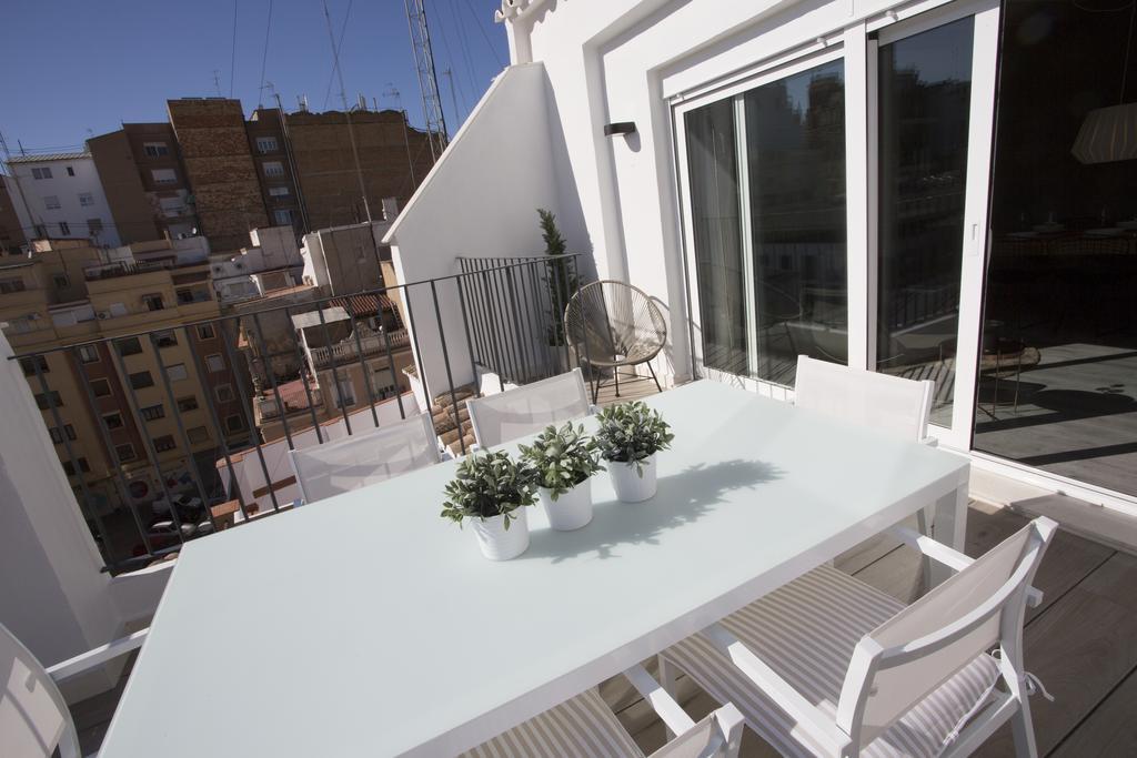 Singularstays Mercado Central Valencia Room photo