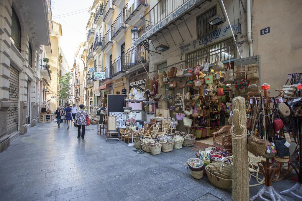 Singularstays Mercado Central Valencia Exterior photo